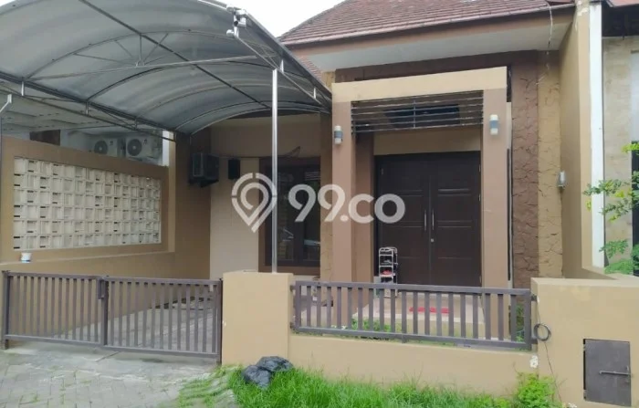 For Sale Rumah 2 Kamar Lokasi Ideal Bagus dan Strategis di Sukolilo For Sale Rumah 2 Kamar Lokasi Ideal Bagus dan Strategis di Sukolilo