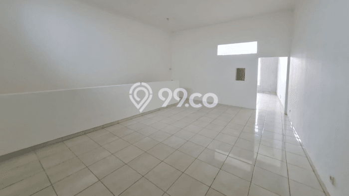 Unit Ruko Dijual di Wiyung Surabaya Luas Tanah 78m2, Luas Bangunan 152m2 Unit Ruko Dijual di Wiyung Surabaya Luas Tanah 78m2, Luas Bangunan 152m2