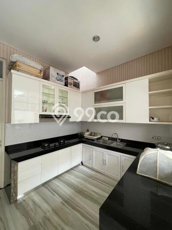 Jarang Ada! Rumah Kontrakan 4 Kamar Nyaman Siap Huni Pakuwon CIty Jarang Ada! Rumah Kontrakan 4 Kamar Nyaman Siap Huni Pakuwon CIty