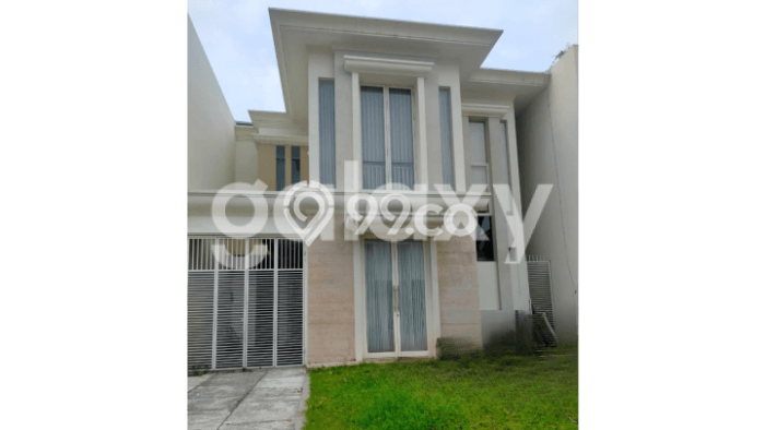 Rumah Luxury Modern Tanpa Renovasi di Pakuwon CIty Surabaya Rumah Luxury Modern Tanpa Renovasi di Pakuwon CIty Surabaya