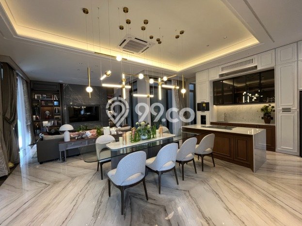 Hunian Elit LB 486m2 Siap Pakai Desain Elegan di Pakuwon City, Surabaya Hunian Elit LB 486m2 Siap Pakai Desain Elegan di Pakuwon City, Surabaya