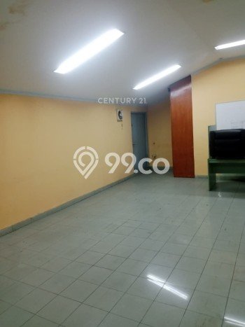 Ruko Dijual di Jakarta Barat LT 135m2 & LB 503m2 Lokasi Terbaik! Ruko Dijual di Jakarta Barat LT 135m2 & LB 503m2 Lokasi Terbaik!