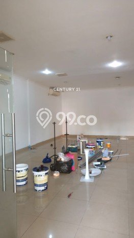 Ruko Disewa di Bekasi dengan LB 200m2 Area Komersial Ramai Ruko Disewa di Bekasi dengan LB 200m2 Area Komersial Ramai