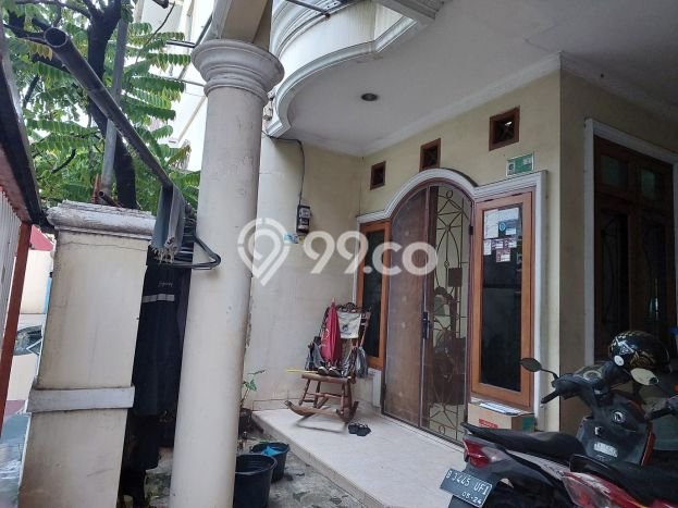 Rumah Modern 3 KT di Semper Jakarta Utara Semi Furnished Rumah Modern 3 KT di Semper Jakarta Utara Semi Furnished