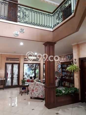 Dijual Rumah Mewah Elegan Dengan View Cantik di Bintaro, Tangerang Selatan Dijual Rumah Mewah Elegan Dengan View Cantik di Bintaro, Tangerang Selatan
