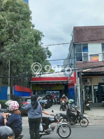 Jarang Ada! Tanah di Palmerah Punya Luas 870m2 - Jarang Ada! Tanah di Palmerah Punya Luas 870m2 -