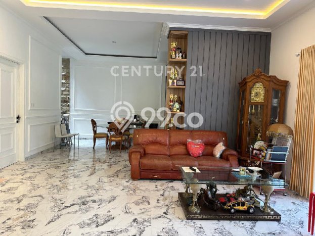 Rumah Elit LB 250m2 Siap Pakai Desain Elegan di Sentul City, Bogor Rumah Elit LB 250m2 Siap Pakai Desain Elegan di Sentul City, Bogor