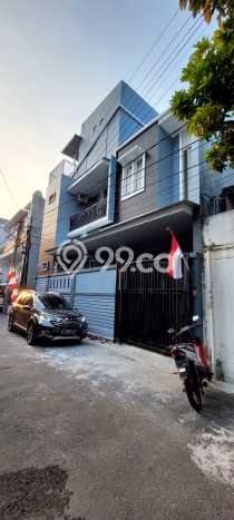 Rumah Kontrakan Jakarta Utara LT 127m2 LB 316m2 Area Sunter Rumah Kontrakan Jakarta Utara LT 127m2 LB 316m2 Area Sunter