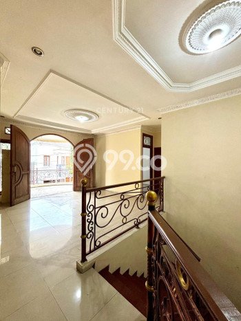 For Sale Rumah Mewah Exclusive di Tebet, Jakarta Selatan For Sale Rumah Mewah Exclusive di Tebet, Jakarta Selatan