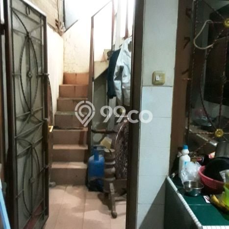 Rumah Modern 3 KT di Semper Jakarta Utara Semi Furnished Rumah Modern 3 KT di Semper Jakarta Utara Semi Furnished