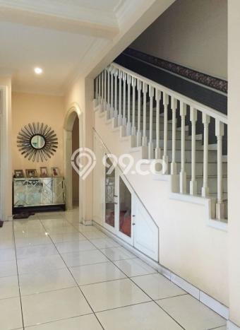Jual Rumah Mewah Megah Dengan View Eksklusif di Bintaro, Tangerang Selatan Jual Rumah Mewah Megah Dengan View Eksklusif di Bintaro, Tangerang Selatan