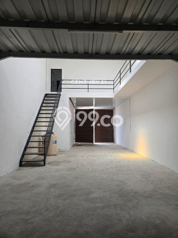 Unit Gudang Dijual di Tangerang LT 144m2 & LB 262m2 Unit Gudang Dijual di Tangerang LT 144m2 & LB 262m2