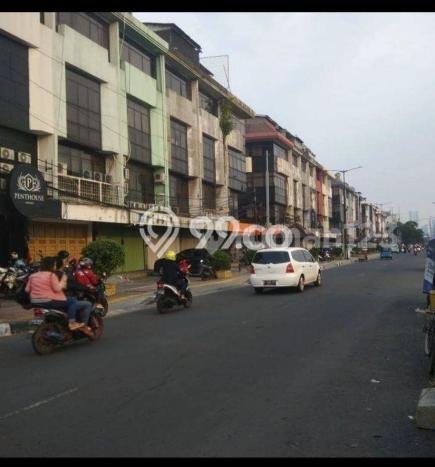 Ruko Bagus Dijual di Roxy Jakarta Pusat Lokasi Strategis Cocok untuk Kembangkan Bisnis Ruko Bagus Dijual di Roxy Jakarta Pusat Lokasi Strategis Cocok untuk Kembangkan Bisnis