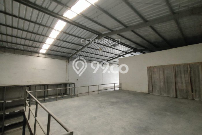 Gudang Komersial Dijual di Jati Uwung Tangerang LT 480m2 & LB 700m2 Gudang Komersial Dijual di Jati Uwung Tangerang LT 480m2 & LB 700m2