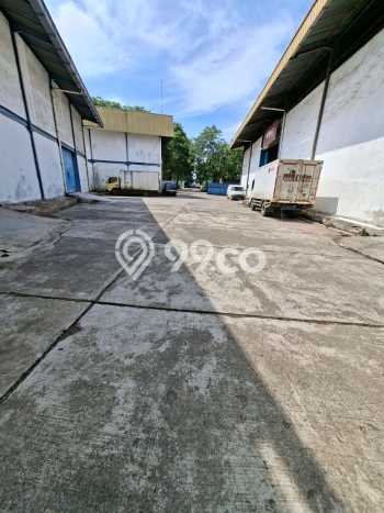Unit Komersial Disewakan di Jakarta Utara Area Strategis Harga Kompetitif Unit Komersial Disewakan di Jakarta Utara Area Strategis Harga Kompetitif