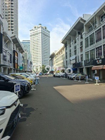 Ruko Disewa di Tanah Abang, Jakarta Pusat, LT 67m2 / LB 202m2 Ruko Disewa di Tanah Abang, Jakarta Pusat, LT 67m2 / LB 202m2