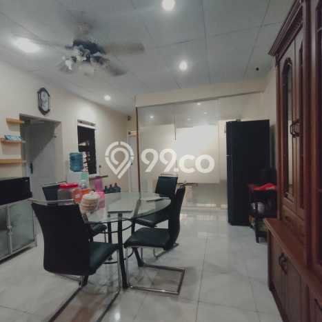 Dijual Hunian Rumah Nyaman 5 KT di Taman Kota, Jakarta Barat Dijual Hunian Rumah Nyaman 5 KT di Taman Kota, Jakarta Barat