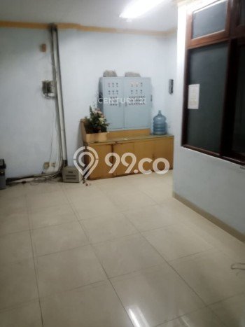 Ruko Dijual di Jakarta Barat LT 135m2 & LB 503m2 Lokasi Terbaik! Ruko Dijual di Jakarta Barat LT 135m2 & LB 503m2 Lokasi Terbaik!