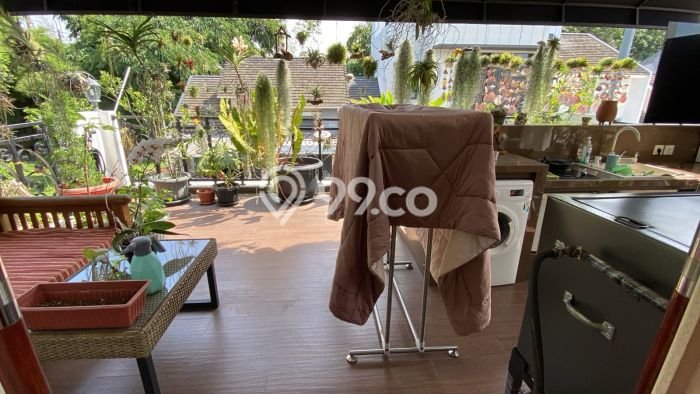 Rumah Mewah Siap Huni LT 79m2 di BSD, Tangerang Selatan Rumah Mewah Siap Huni LT 79m2 di BSD, Tangerang Selatan