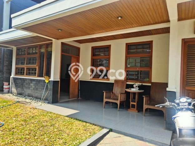 Ready to Use! Premium House LT 325m2 Desain Modern di Setra Indah Ready to Use! Premium House LT 325m2 Desain Modern di Setra Indah