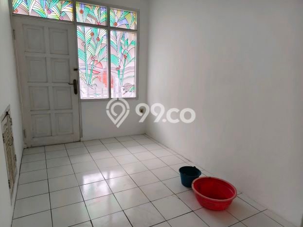 Rumah Minimalis 3 Kamar LT 102m2 di Taman Kopo Indah Rumah Minimalis 3 Kamar LT 102m2 di Taman Kopo Indah