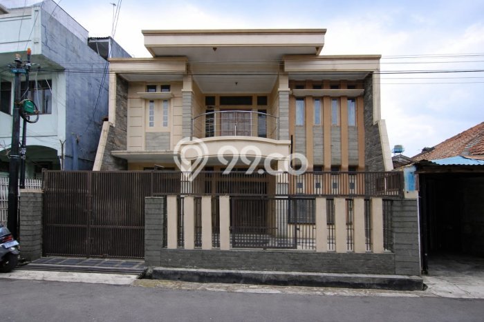Dijual Rumah Mewah Megah Dengan View Cantik di Pungkur, Bandung Dijual Rumah Mewah Megah Dengan View Cantik di Pungkur, Bandung