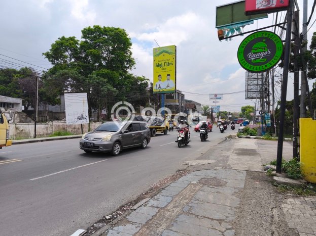 Ruko Dijual di Prime Area Bandung Luas 120m2 Ruko Dijual di Prime Area Bandung Luas 120m2