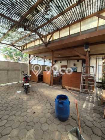 Komersial Disewakan Kawasan Bandung Kota, Luas 100m², Jalan Utama, Akses Bagus Komersial Disewakan Kawasan Bandung Kota, Luas 100m², Jalan Utama, Akses Bagus