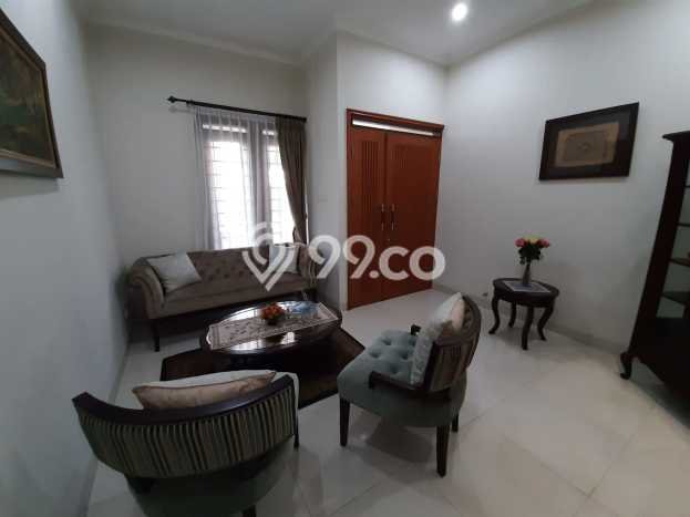 Rumah Elit Modern Tanpa Renovasi di Setiabudi Bandung Rumah Elit Modern Tanpa Renovasi di Setiabudi Bandung