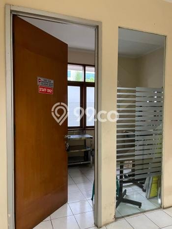 Ruko Paling Dicari LB 250m2 Dijual di Sumurbandung Ruko Paling Dicari LB 250m2 Dijual di Sumurbandung