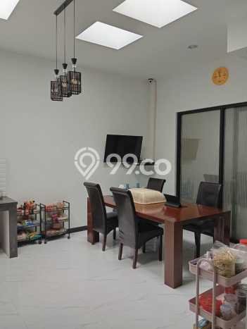 Jual Rumah Strategis Bagus Punya 4 KT di Margaasih Bandung SHM Jual Rumah Strategis Bagus Punya 4 KT di Margaasih Bandung SHM
