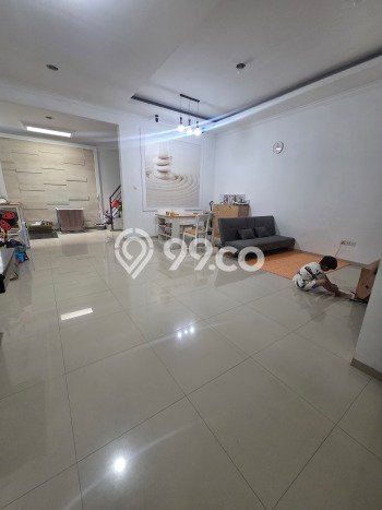 Rumah Minimalis 3 KT di Taman Holis Indah Bandung Semi Furnished Rumah Minimalis 3 KT di Taman Holis Indah Bandung Semi Furnished