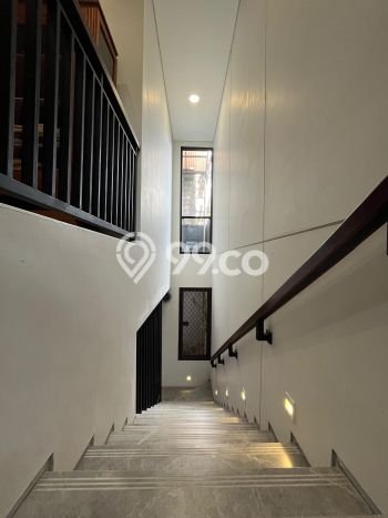 PENAWARAN TERBAIK! Rumah Strategis area Pasteur, LT 120m2m² LB 160m2m² PENAWARAN TERBAIK! Rumah Strategis area Pasteur, LT 120m2m² LB 160m2m²