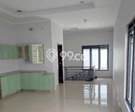 AREA TERBAIK! Ruko di Margaasih, Luas 170m2m², Keramaian Terjamin AREA TERBAIK! Ruko di Margaasih, Luas 170m2m², Keramaian Terjamin