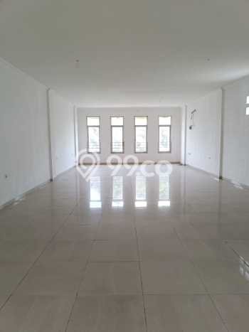 LOKASI PREMIUM! Ruko Kawasan Usaha di Cicendo, Luas 325m2m², Siap Operasional LOKASI PREMIUM! Ruko Kawasan Usaha di Cicendo, Luas 325m2m², Siap Operasional