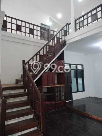 Rumah Modern Cantik 4 KT Bisa Langsung Pindah di Bojongsoang Rumah Modern Cantik 4 KT Bisa Langsung Pindah di Bojongsoang