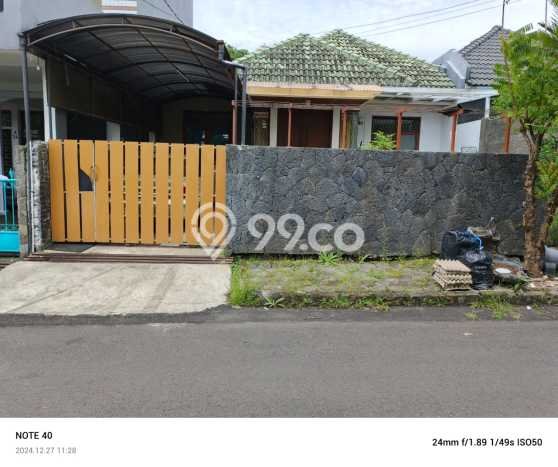 HARGA SPESIAL! Rumah Modern area Cimahi Utara, Cimahi, Luas 157m2m² Bangunan 100m2m² Bisa Nego! HARGA SPESIAL! Rumah Modern area Cimahi Utara, Cimahi, Luas 157m2m² Bangunan 100m2m² Bisa Nego!