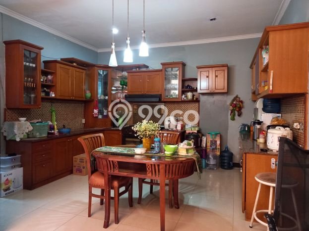 Rumah Modern Cantik 4 Kamar Bisa Langsung Pindah di Cimahi Selatan Rumah Modern Cantik 4 Kamar Bisa Langsung Pindah di Cimahi Selatan