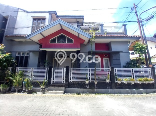 For Sale Rumah 4 Kamar Lokasi Strategis Nyaman dan Strategis di Cimahi Utara For Sale Rumah 4 Kamar Lokasi Strategis Nyaman dan Strategis di Cimahi Utara