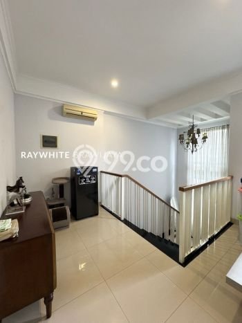 Rumah Luxury Modern Tanpa Renovasi di Kemang Jakarta Selatan Rumah Luxury Modern Tanpa Renovasi di Kemang Jakarta Selatan