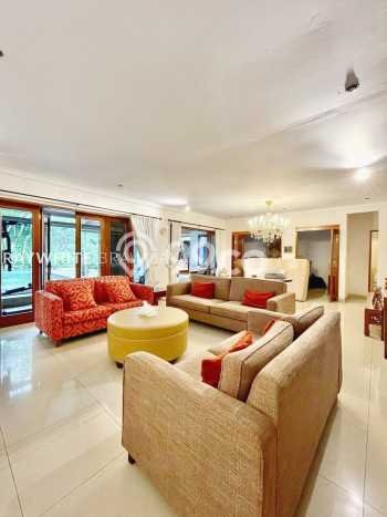 Dijual Rumah Premium dengan Fasilitas Sekitar Komplit di Kebayoran Baru, Jakarta Selatan Dijual Rumah Premium dengan Fasilitas Sekitar Komplit di Kebayoran Baru, Jakarta Selatan