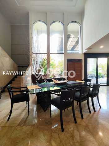 Best Deal Hunian Premium Ideal dan Luas di Kebayoran Baru, Jakarta Selatan Best Deal Hunian Premium Ideal dan Luas di Kebayoran Baru, Jakarta Selatan