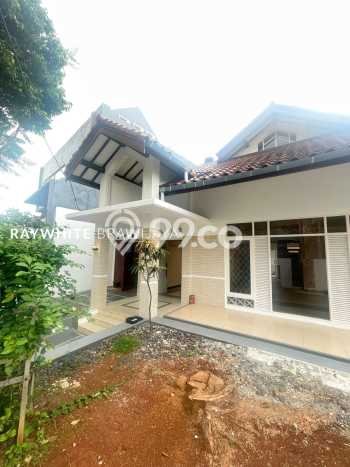 Siap Huni Rumah Mewah 3 Kamar di Kebayoran Baru Dekat ke Mana Pun Siap Huni Rumah Mewah 3 Kamar di Kebayoran Baru Dekat ke Mana Pun