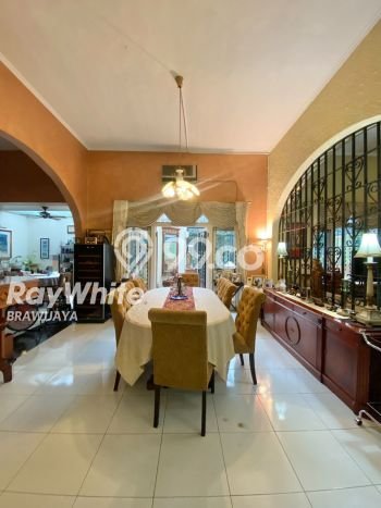 Dijual Hunian Mewah dengan Fasilitas Sekitar Lengkap di Kebayoran Baru, Jakarta Selatan Dijual Hunian Mewah dengan Fasilitas Sekitar Lengkap di Kebayoran Baru, Jakarta Selatan