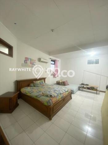 For Sale! Luxury House LT 750m2 Desain Elegan di Gandaria For Sale! Luxury House LT 750m2 Desain Elegan di Gandaria