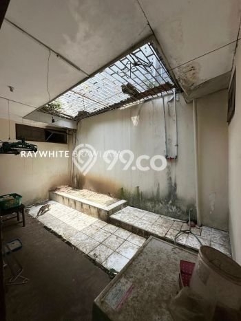 Dijual Rumah Luas Megah Dengan View Cantik di Pondok Indah, Jakarta Selatan Dijual Rumah Luas Megah Dengan View Cantik di Pondok Indah, Jakarta Selatan