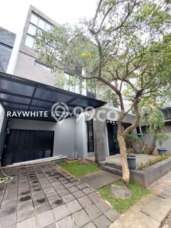 Rumah Elit Modern Siap Huni di Kemang Jakarta Selatan Rumah Elit Modern Siap Huni di Kemang Jakarta Selatan