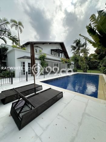 LOKASI PREMIUM! Rumah Berkembang area Kemang, Luas 1025m² LB 900m² LOKASI PREMIUM! Rumah Berkembang area Kemang, Luas 1025m² LB 900m²