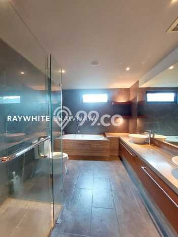 Rumah Elit Modern Siap Huni di Kemang Jakarta Selatan Rumah Elit Modern Siap Huni di Kemang Jakarta Selatan