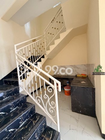 Dijual Rumah 4 Kamar Lokasi Ideal Nyaman dan Strategis di Sawangan Dijual Rumah 4 Kamar Lokasi Ideal Nyaman dan Strategis di Sawangan